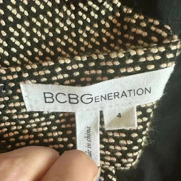 Cute dress - Picture 4 of 4